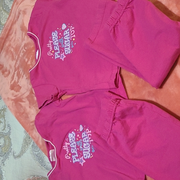 Bundle Of Matching Outfits. - Picture 2 of 5